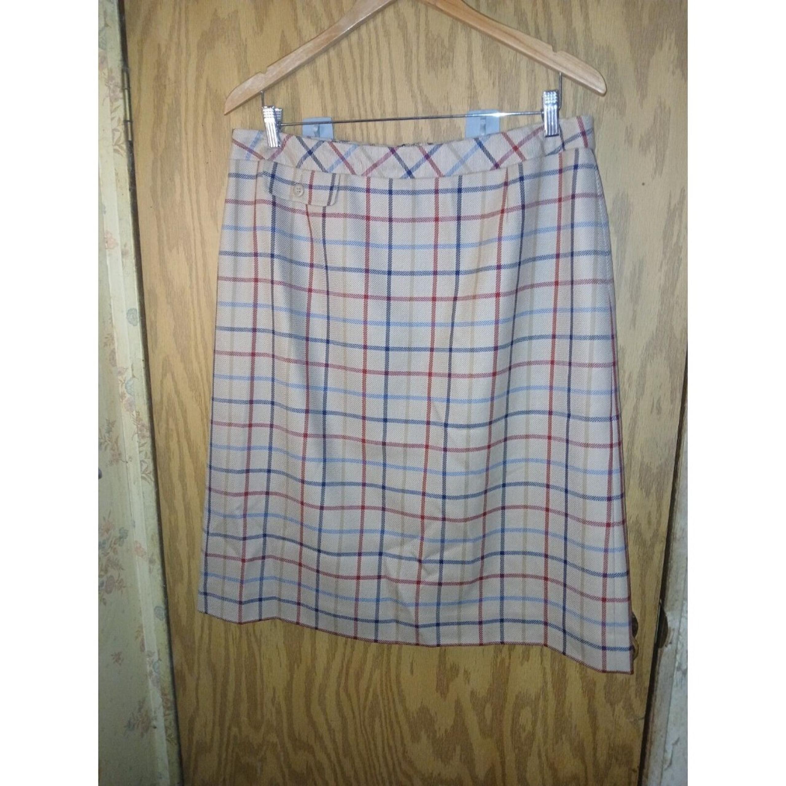 The Pendleton Check Pencil Skirt Women's Size 10 100% Wool Tan Plaid USA Vintage