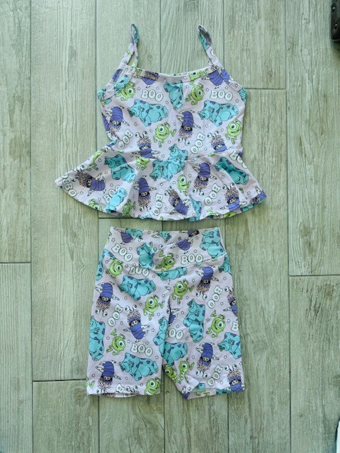 NWOT Wild Rich Kids Disney Monsters Inc. Girls Short Set Size 9/10