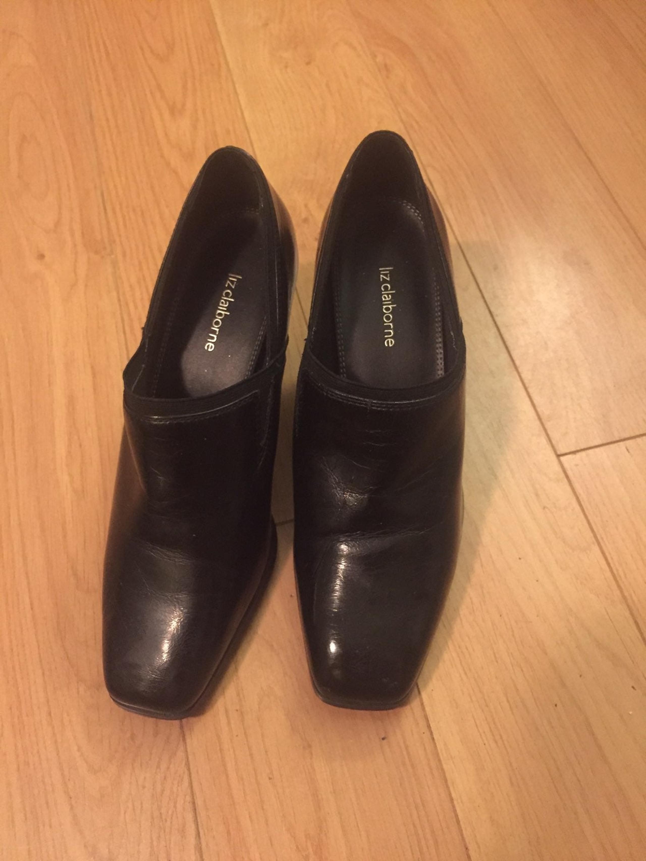 Liz Claiborne Blk Heel Loafer,Size 8 1/2