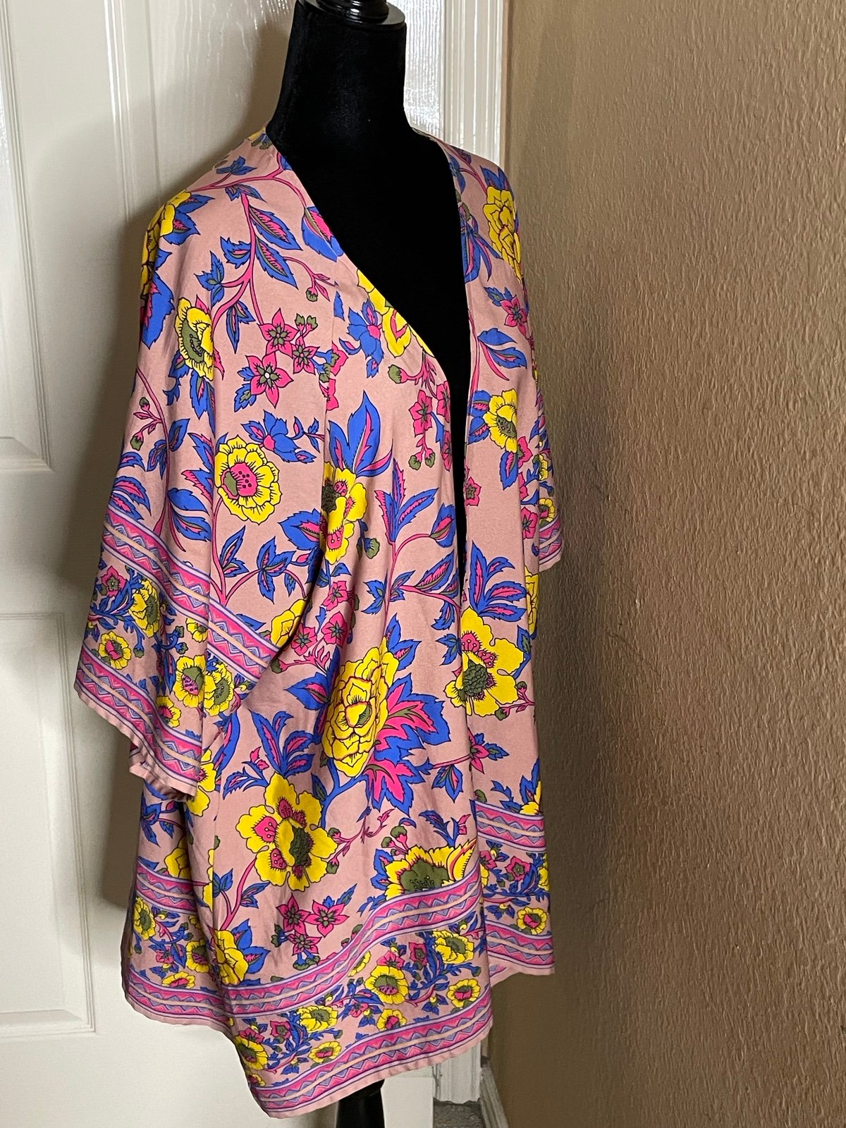 billabong women’s Mystic Coverup OS