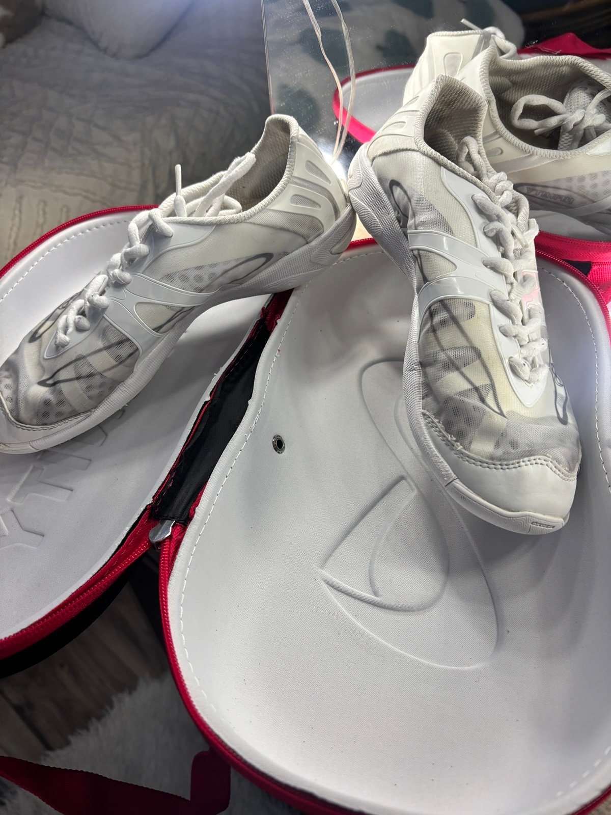 Oasis cheer shoes hotsell