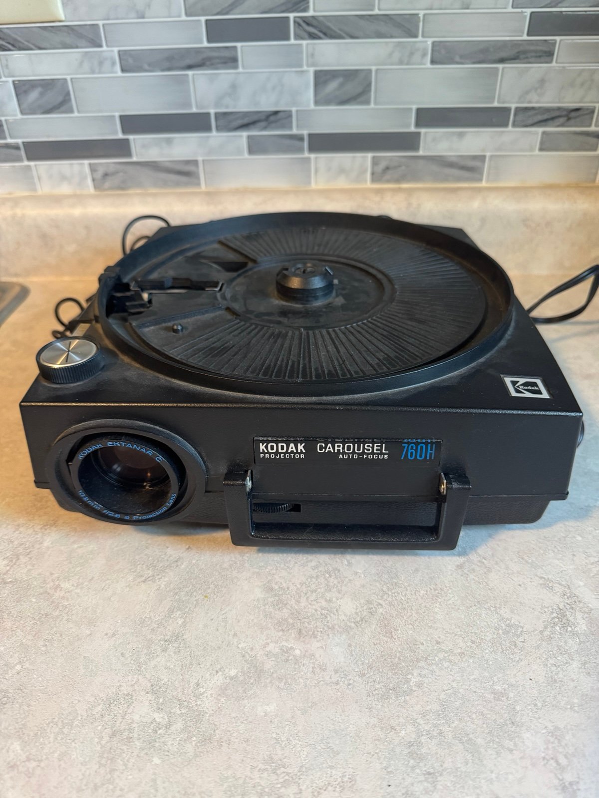 Kodak Carousel 760H Table Top Projection Slide Projector MISSING Load Carousel
