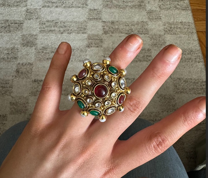Showstopper vintage statement ring with multicolor stones and faux pearl accents
