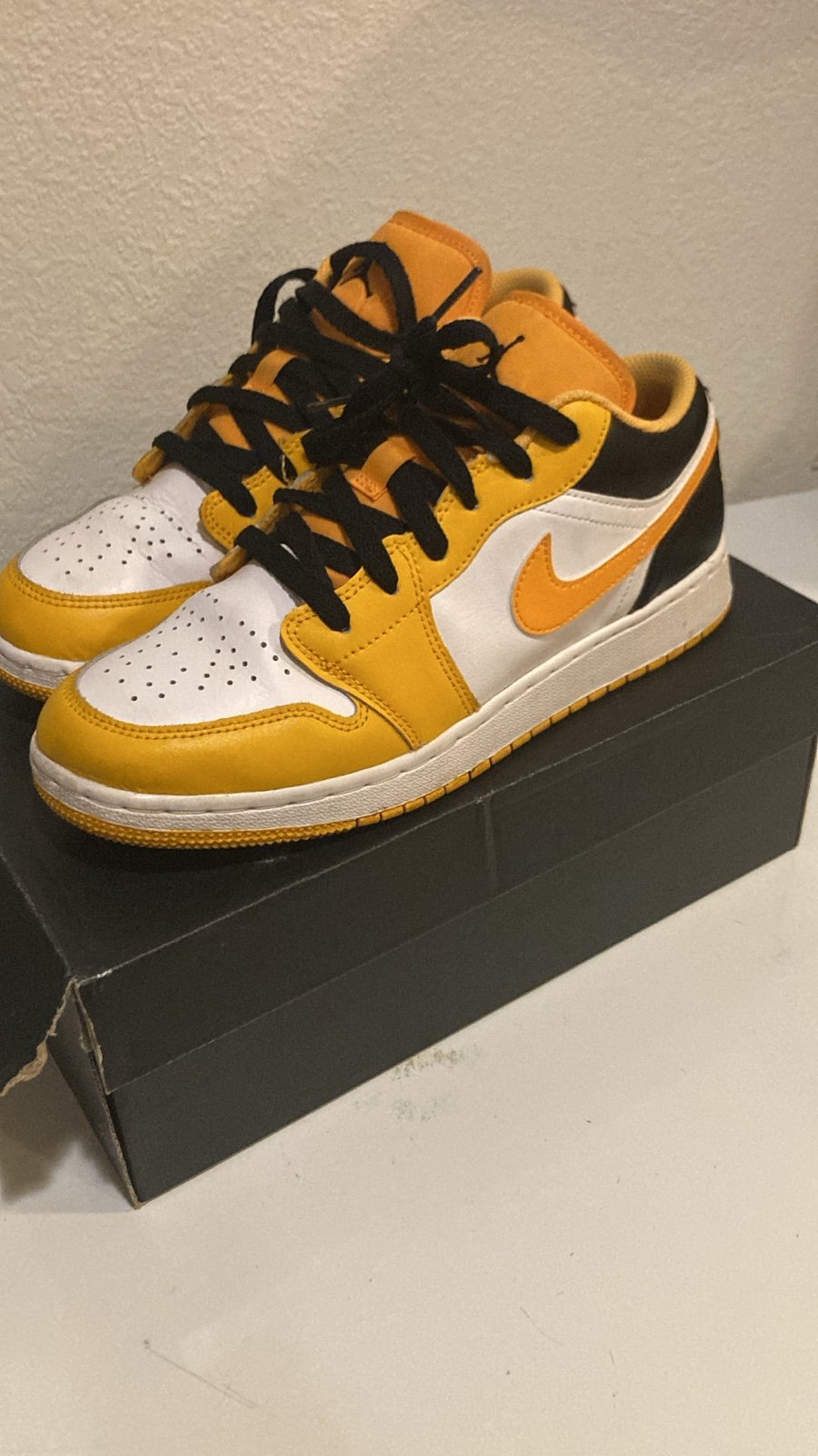 Air Jordan 1 Low