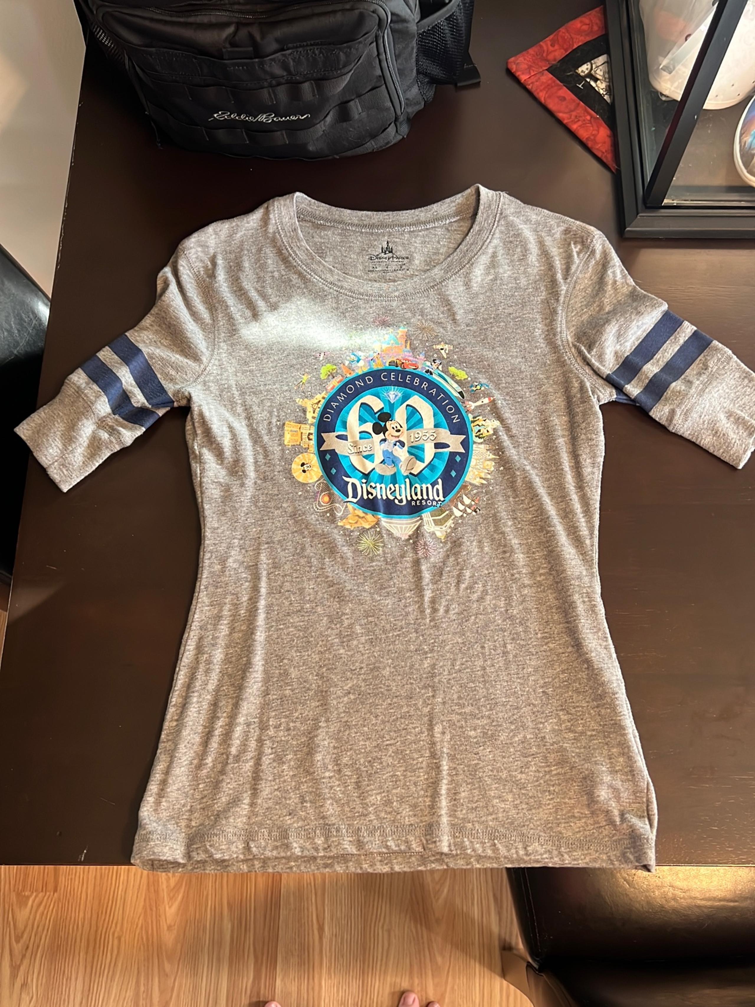 Disneyland diamond celebration 60 year anniversary womens size extra small