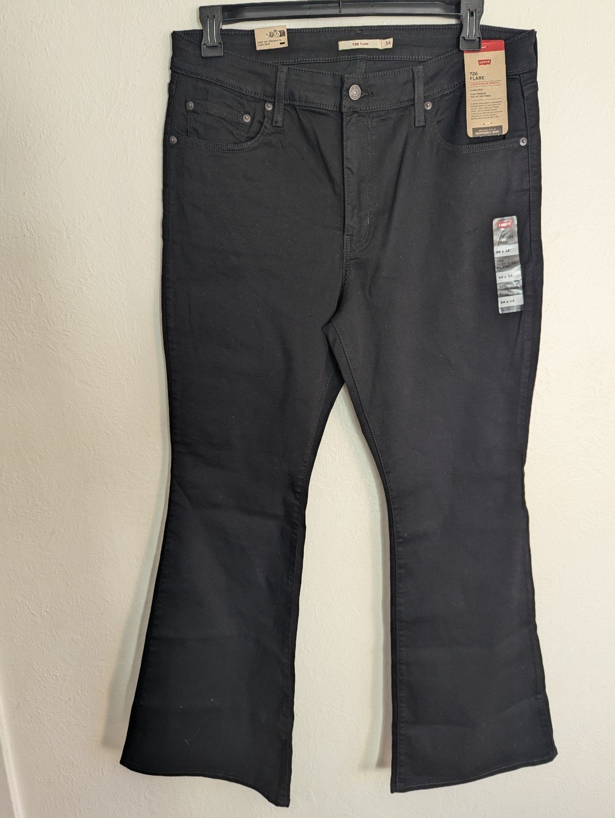 NWT Levi's Women's 726 Flare Jeans Size 34x32