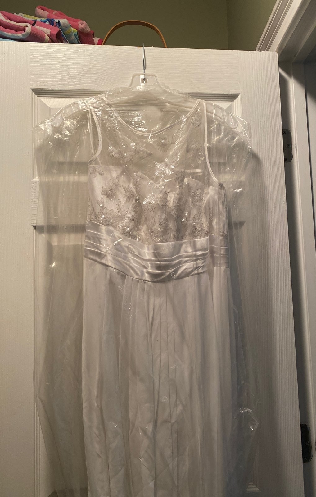 wedding dress
