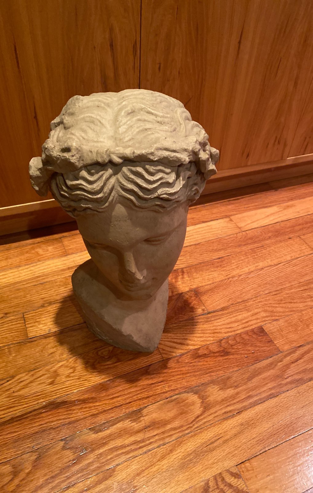 Thalia muse of comedy at MET. (Bust)