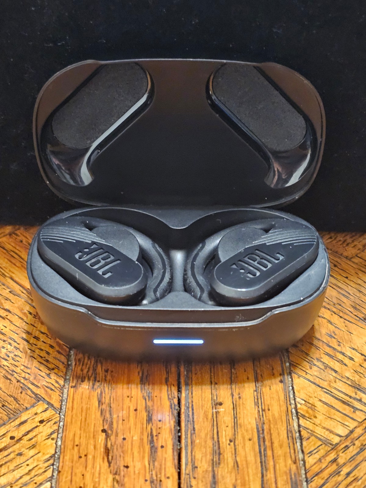 JBL Endurance Peak III In Ear Wireless Headphones - Black