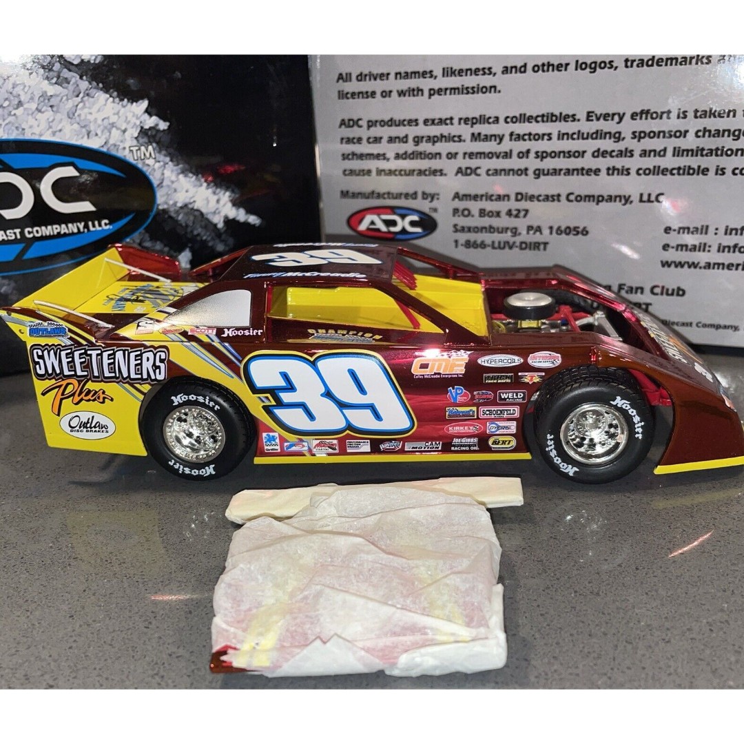 AUTOGRAPHED Tim McCreadie #39 2006 Champion 1/24 CHROME Sweeners Dirt Diecast