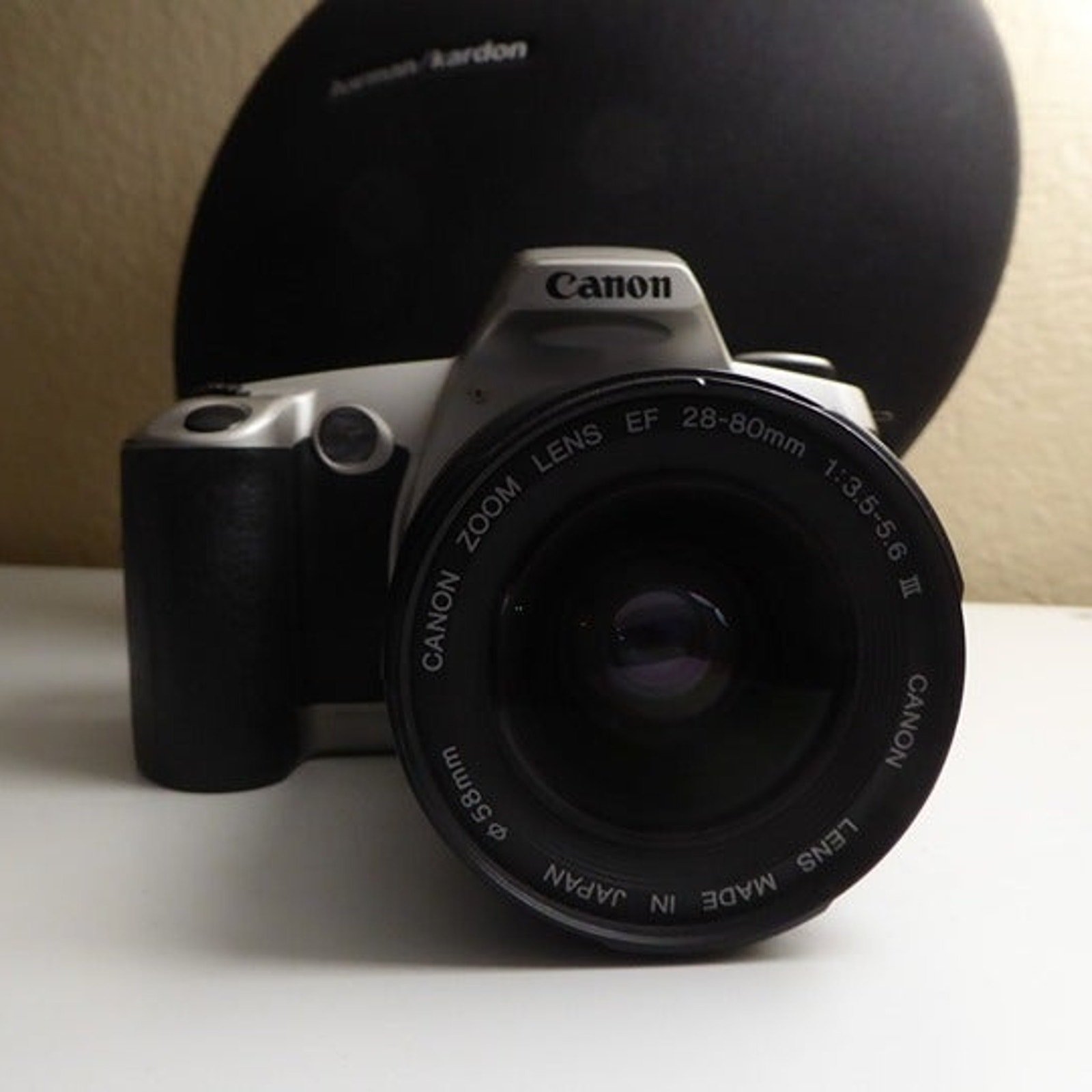 Canon EOS 500N 35mm AF Film Camera w/Canon Ultrasonic 28-80mm Zoom Lens
