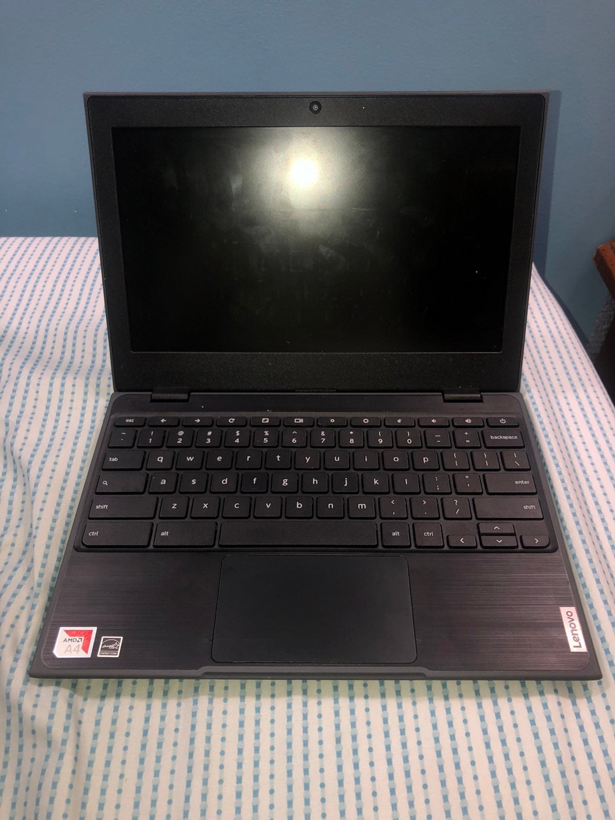 Lenovo chromebook 400e