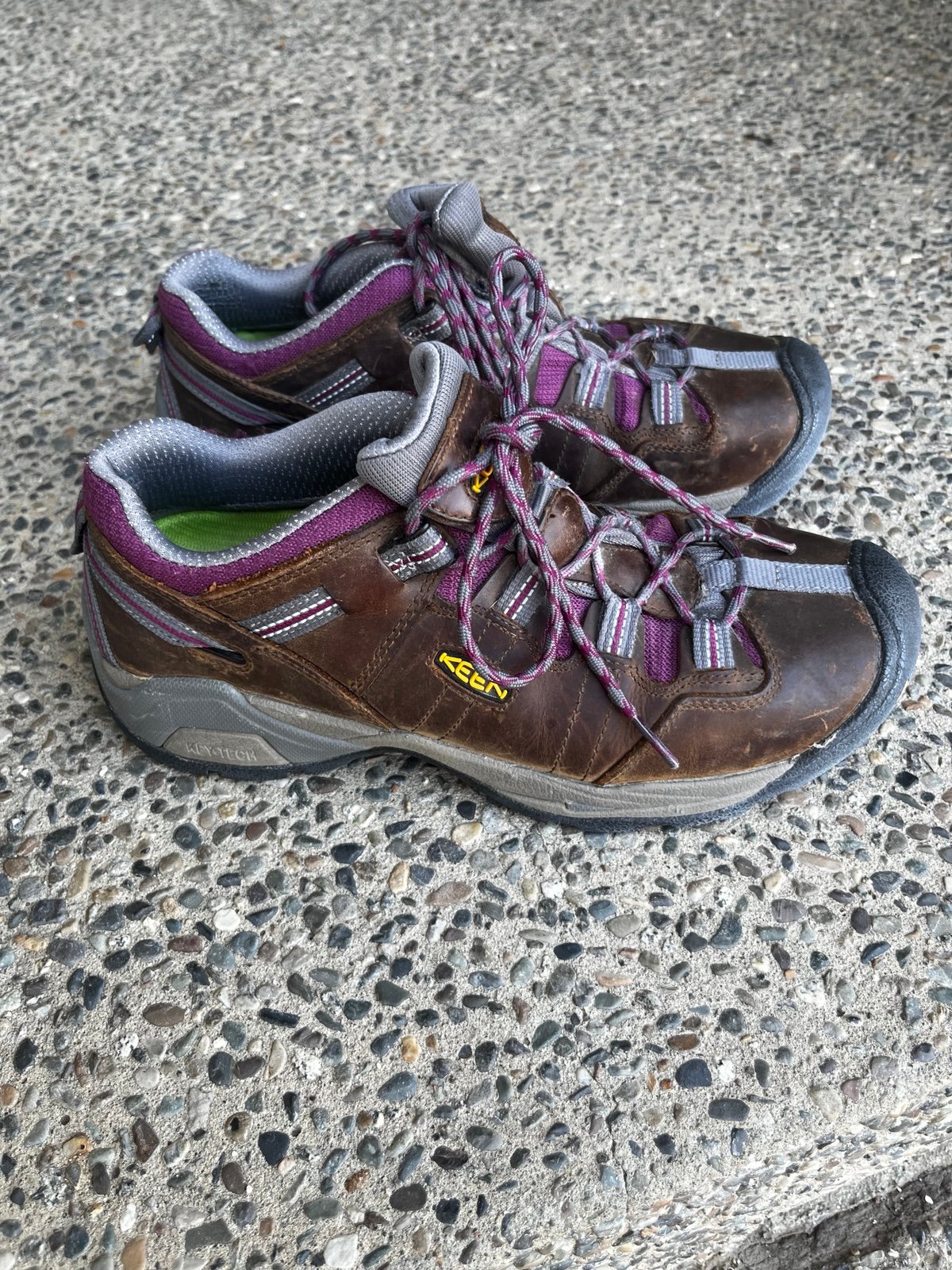 Keen Utility Cascade Brown Detroit XT Steel Toe Work Shoe Women 9.5