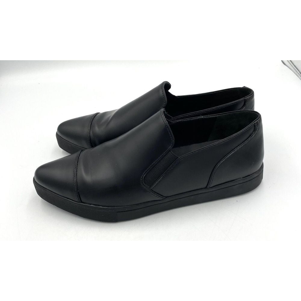 Vince Women's Paeyre Pointed Toe Comfort Shoes Solid Black Size 6 M