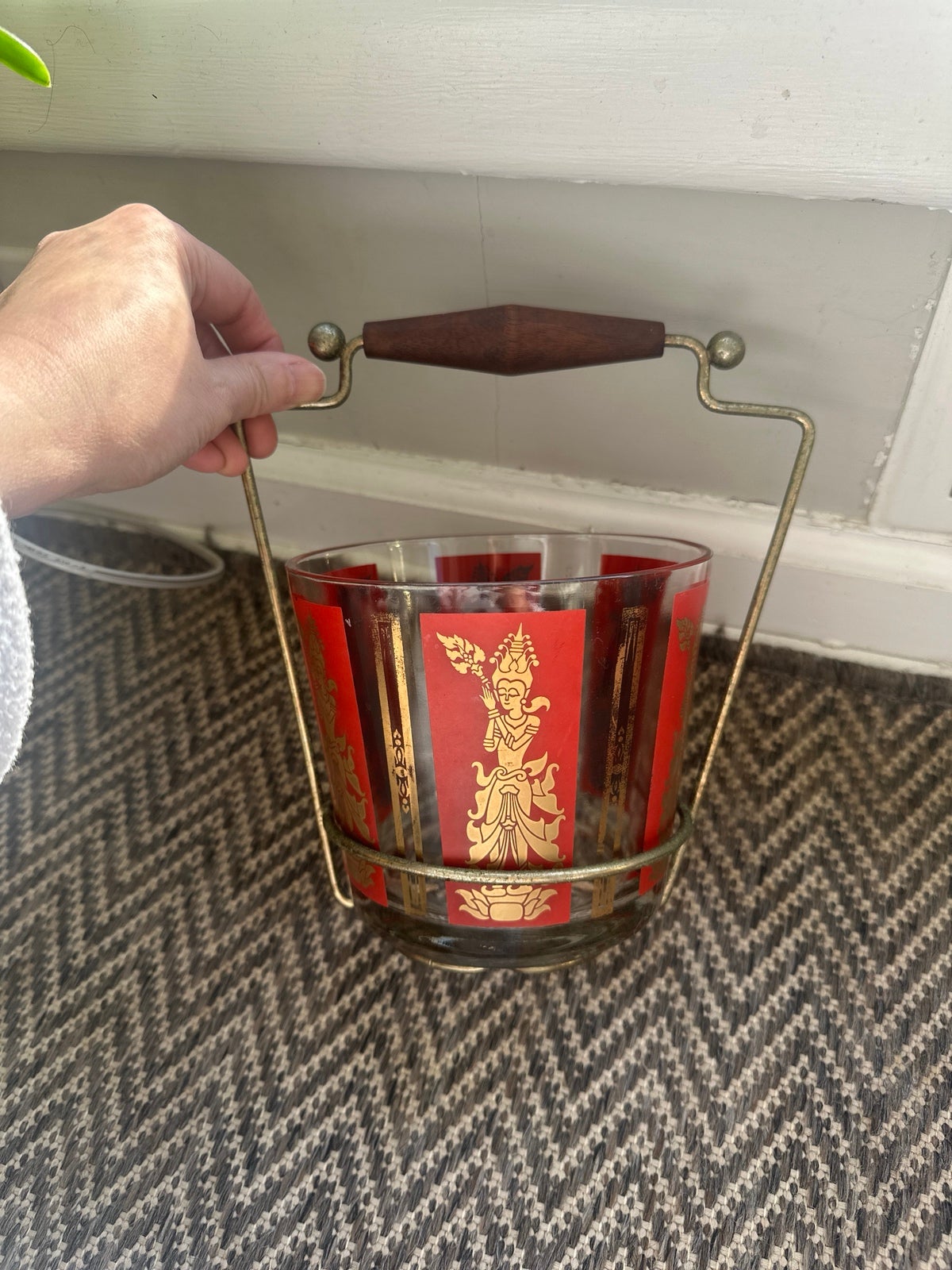 Fabulous MCM ice bucket with caddy