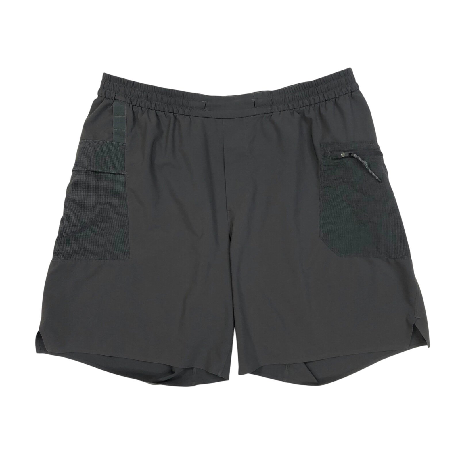 Lululemon Men's Water Repellent Hiking Shorts Size Large Gray 8 Inseam
