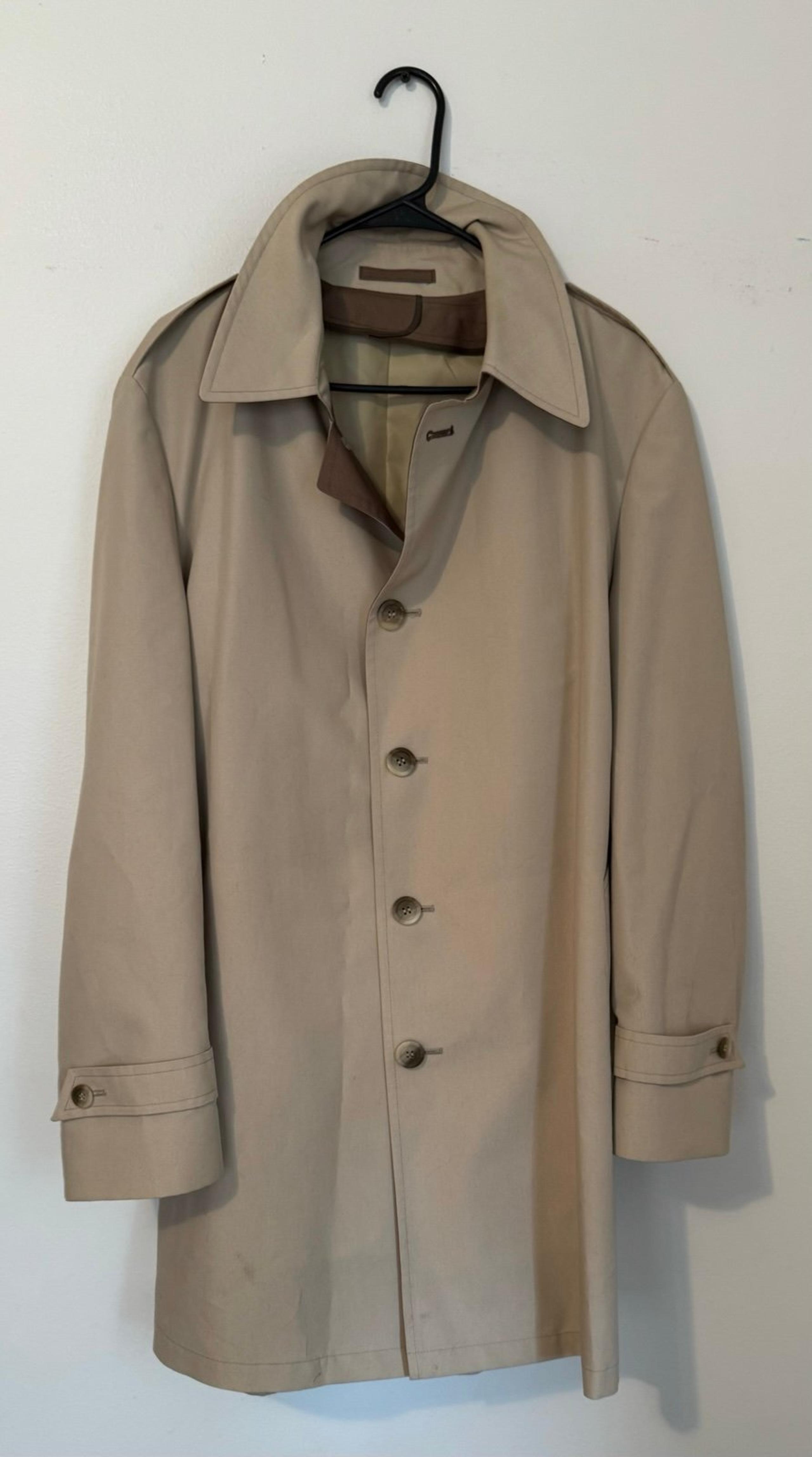 VTG London Fog Trench Coat Men’s Size 42R