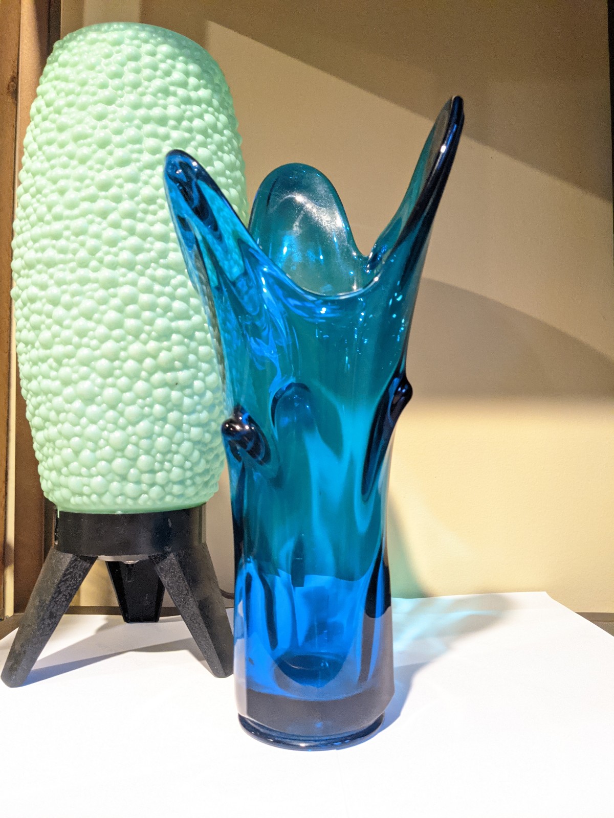 Vintage Viking Glass Blunique Tundra Swung Vase