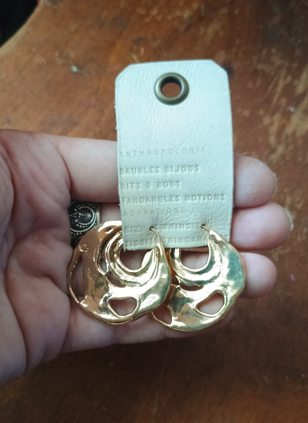 Gold tone anthropology NOS dead stock Huggie hoop earrings