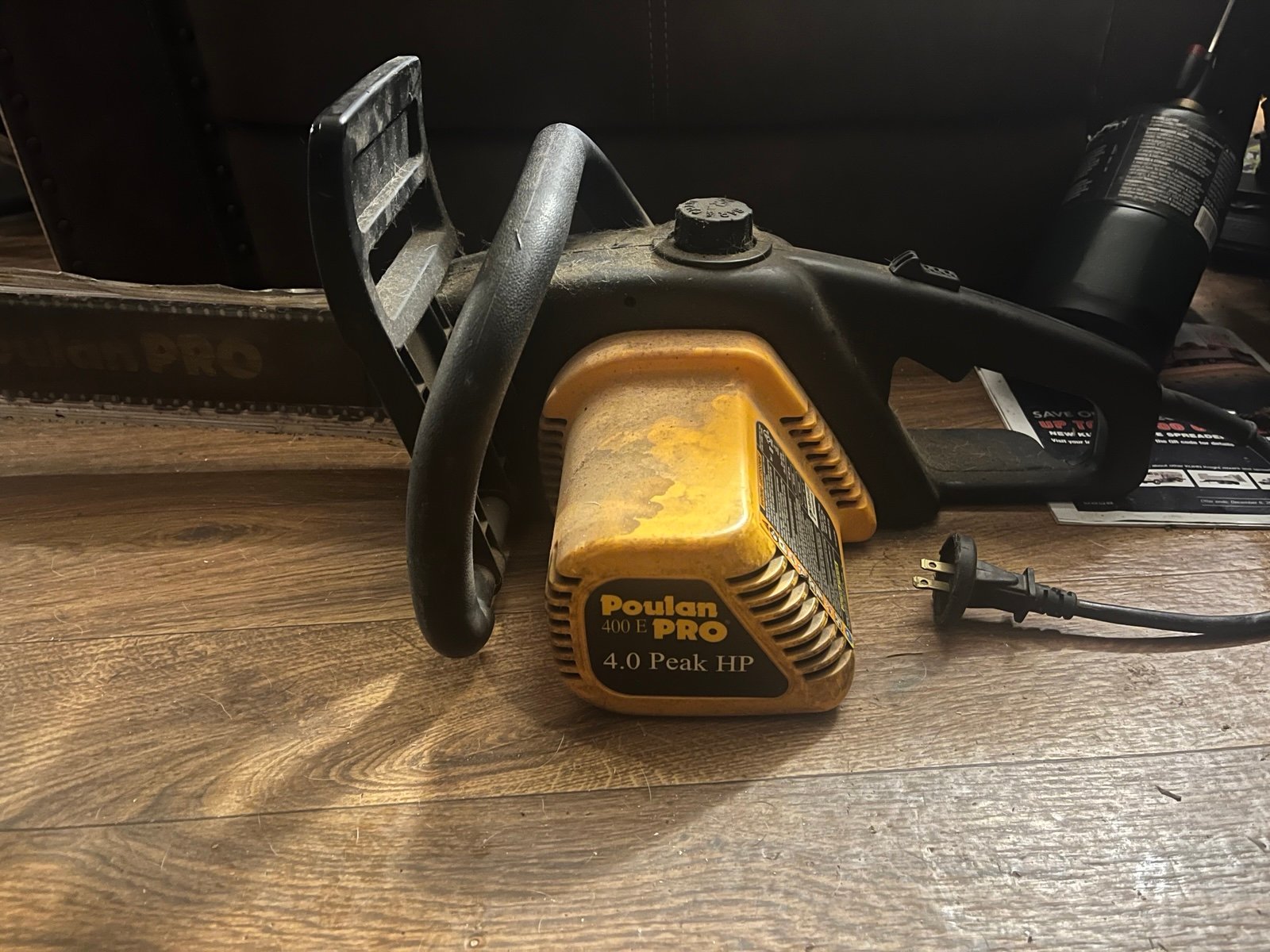 Poulan pro e400 chainsaw