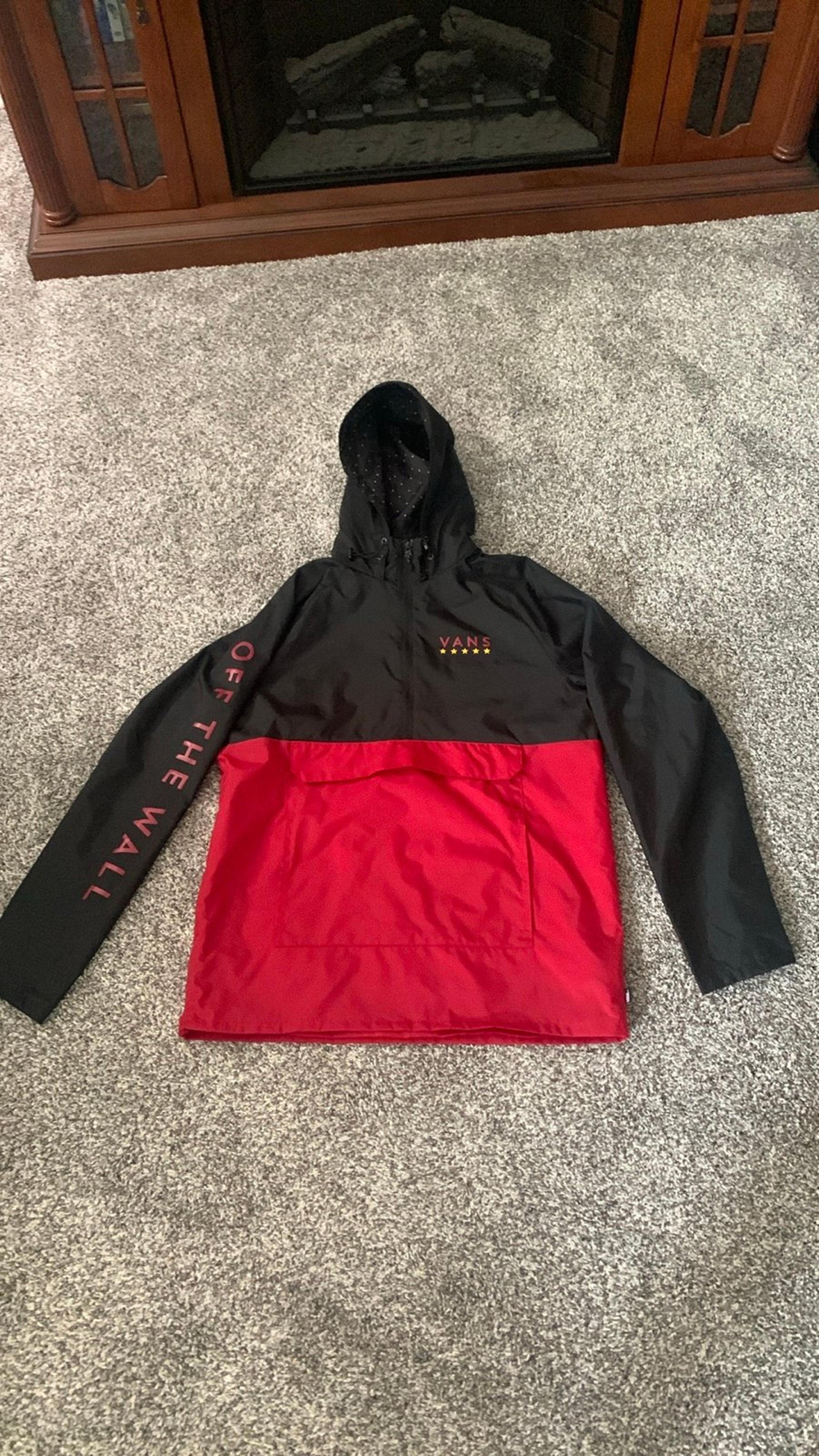 Mens Vans “Off The Wall” 1/4 Zip Windbreaker