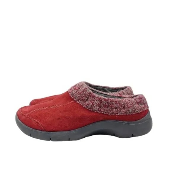 Dansko Women's Red Emily Suede Slip-On Winter Casual Clogs Size 8