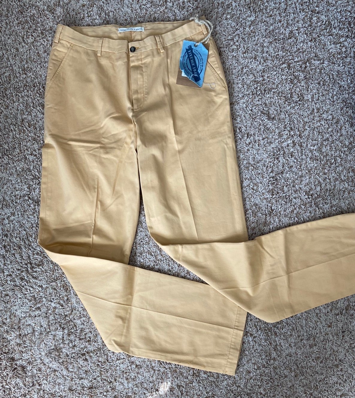 Vintage 1946 size 36 Yellow Pants