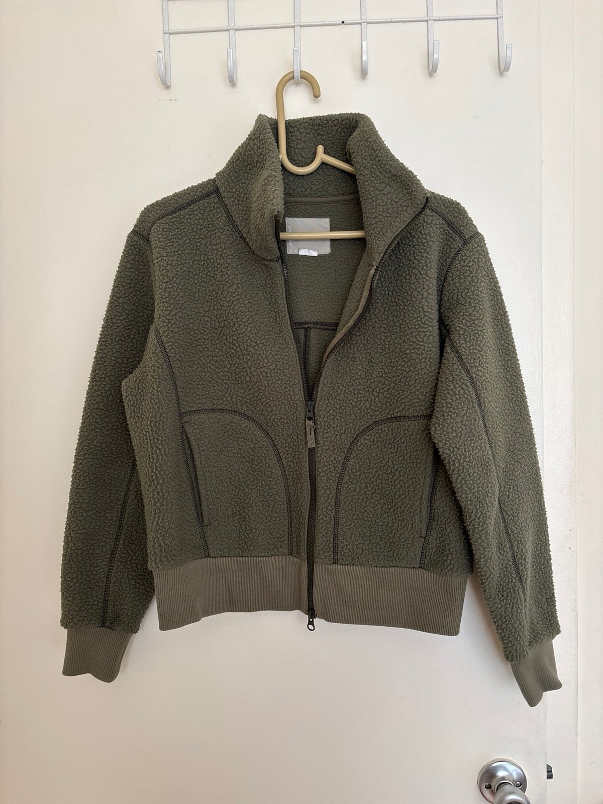 Everlane Cropped Fleece Zip Up
