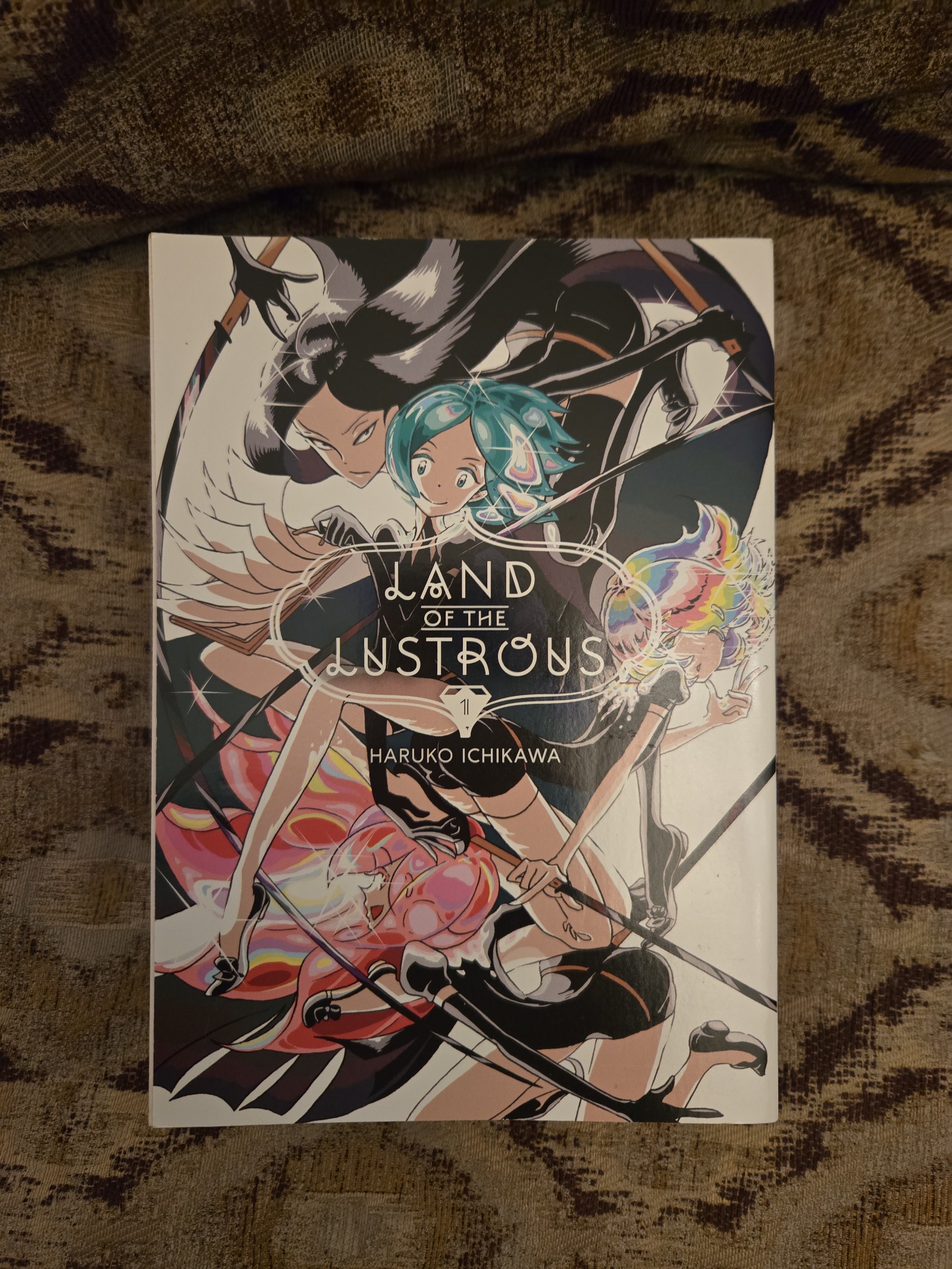 ★Land of the Lustrous Book Bundle!