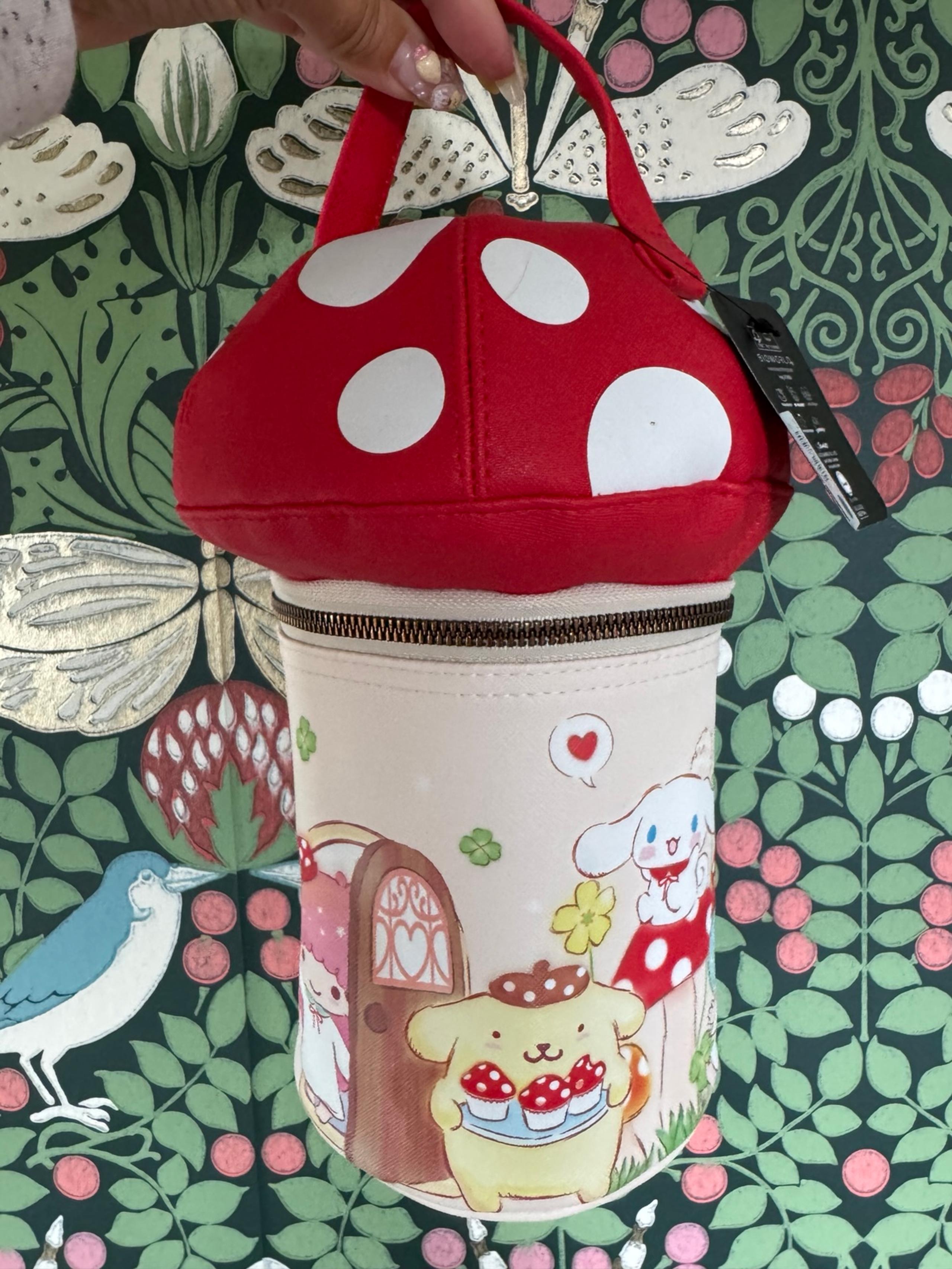Sanrio x Hello Kitty And Friends Mushroom Purse / Makeup Bag