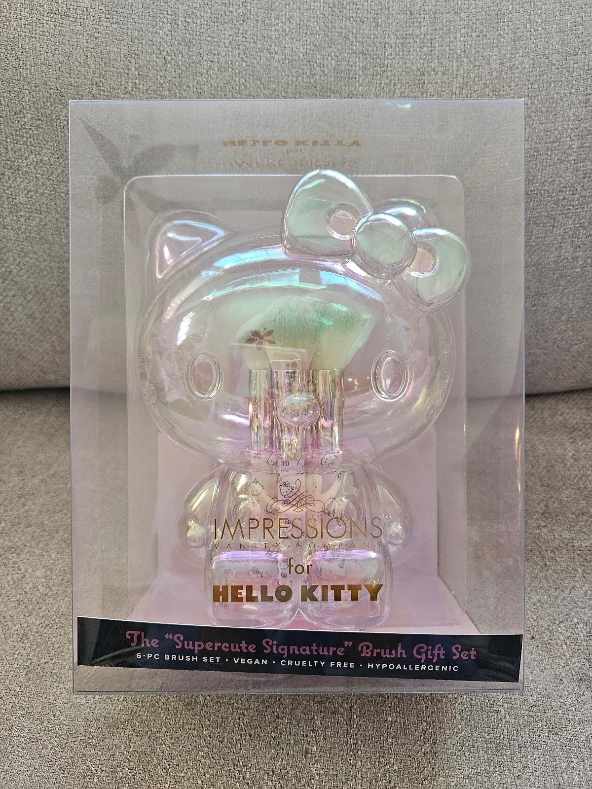 NEW Hello Kitty Impressions Supercute Signature Brush 6pc Gift Set