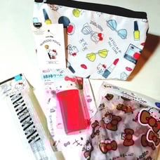 Hello Kitty Jet Set Bundle.