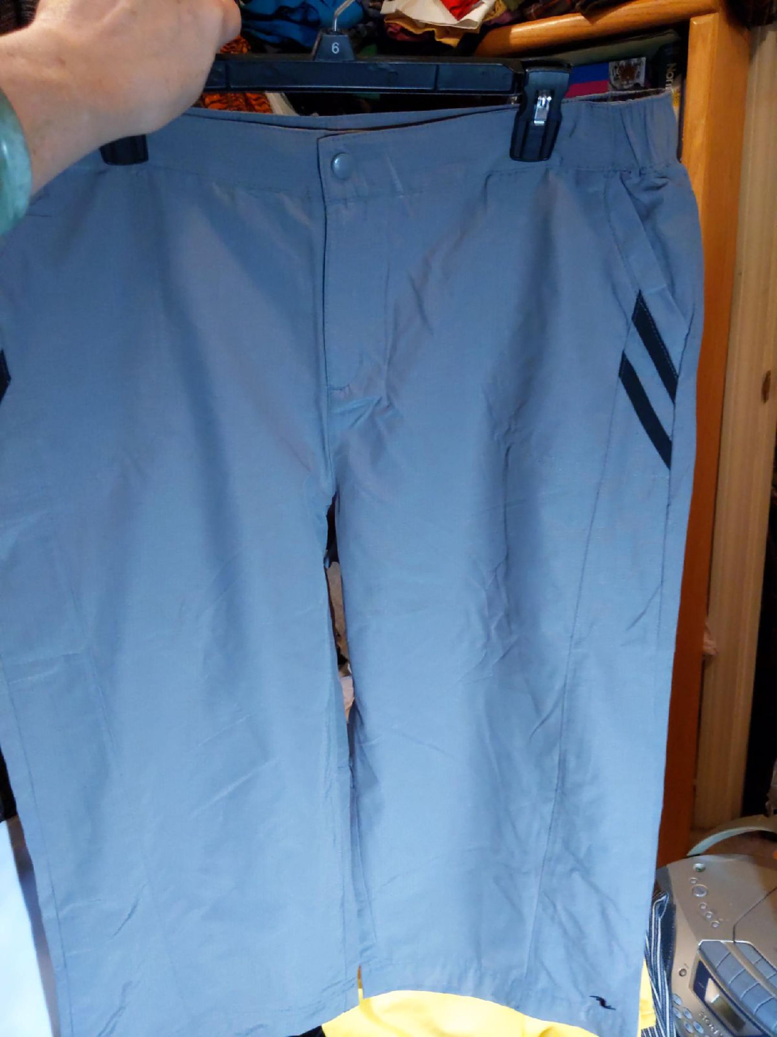 Athletic works women's capris