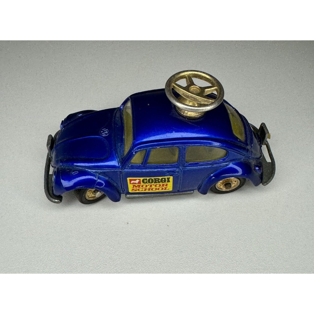 Corgi Toys Volkswagon VW Beetle 1300 Saloon Vintage 1:43 Steering Tested Blue