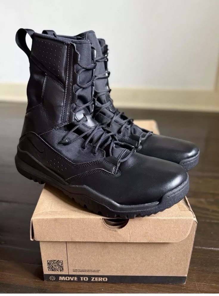 Size 14 - NIKE SFB 2 8 SPECIAL FIELD BLACK TACTICAL BOOTS AO7507-001 NEW
