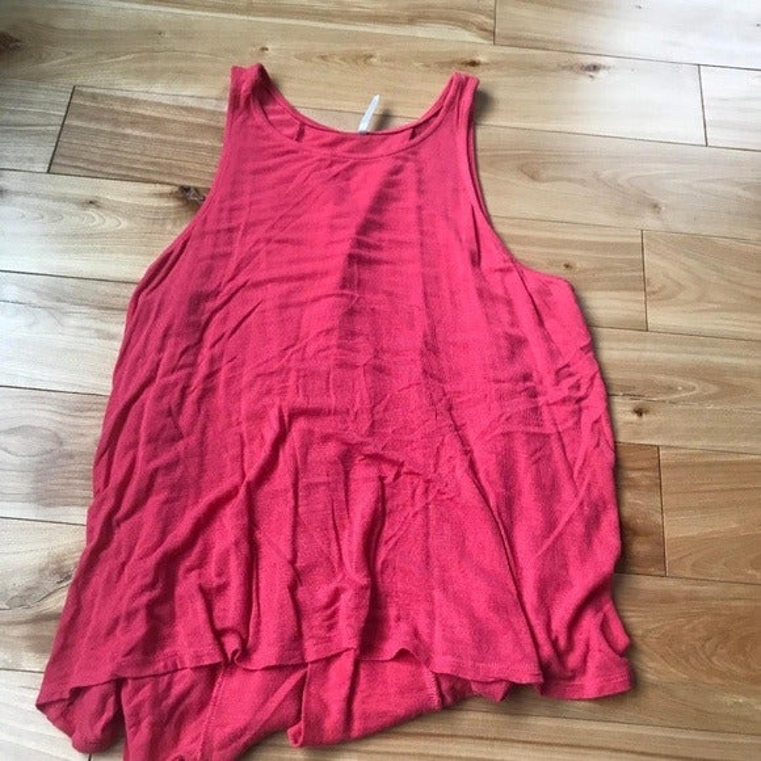 Basic Tank Top Size S