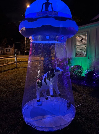 9 FT Tall Halloween Inflatable UFO Yard Decoration with Build-in LEDs Bulb