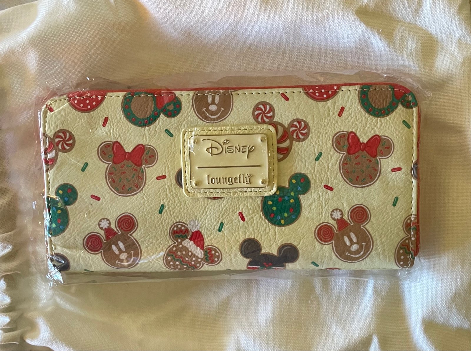 LOUNGEFLY Disney Christmas Mickey & Minnie Mouse Cookie Zip Around Wallet