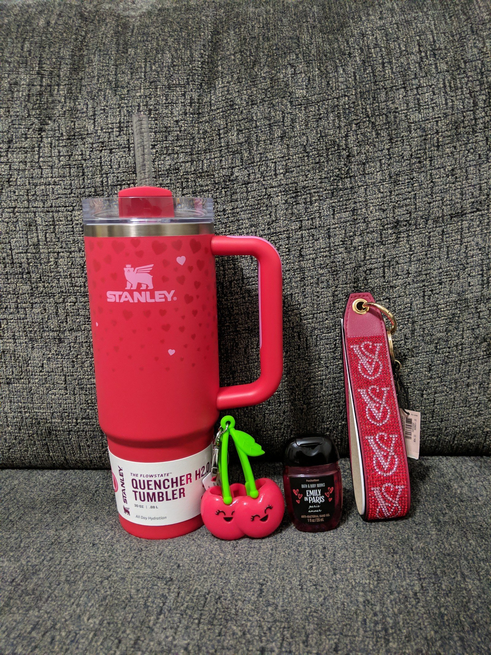 Stanley Quencher 30 oz Tumbler Bundle