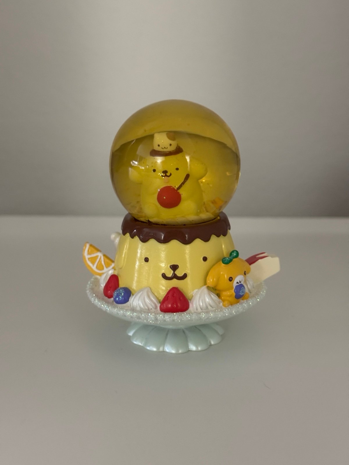 2021 Sanrio Snow Globe - Pompompurin