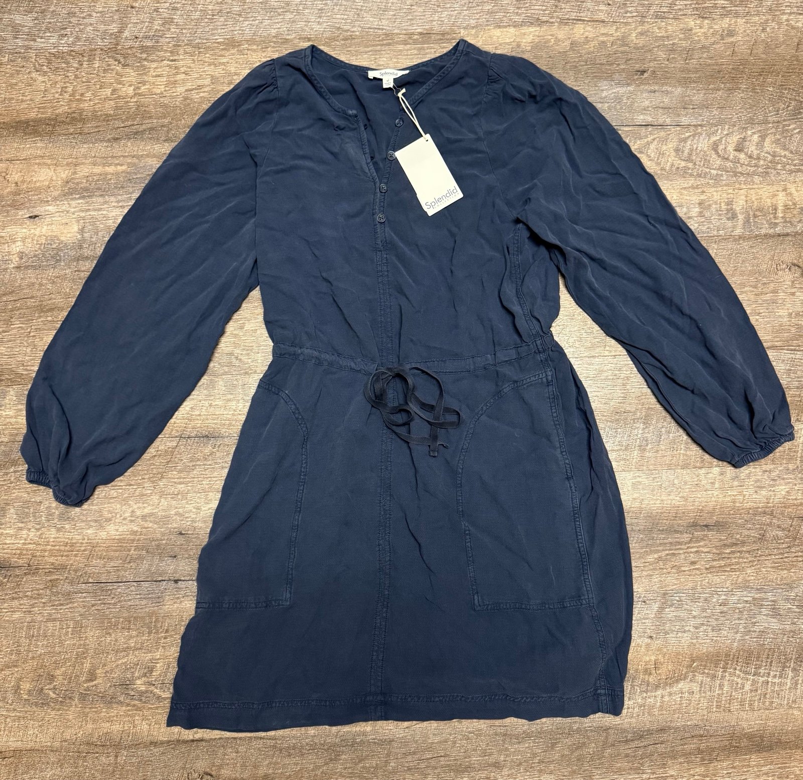 New with tags size M Splendid Women's Sutton Long Sleeve Dress