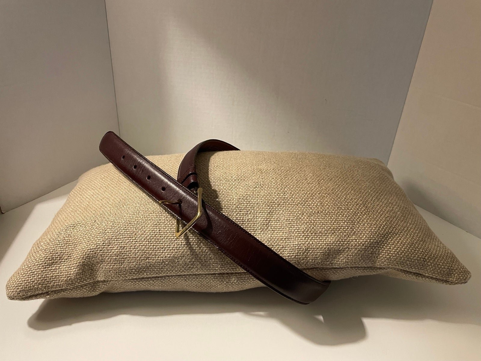 Coach Men Burgundy Burnished Cowhide Leather Belt Brass Buckle 5800 NWOT 30”