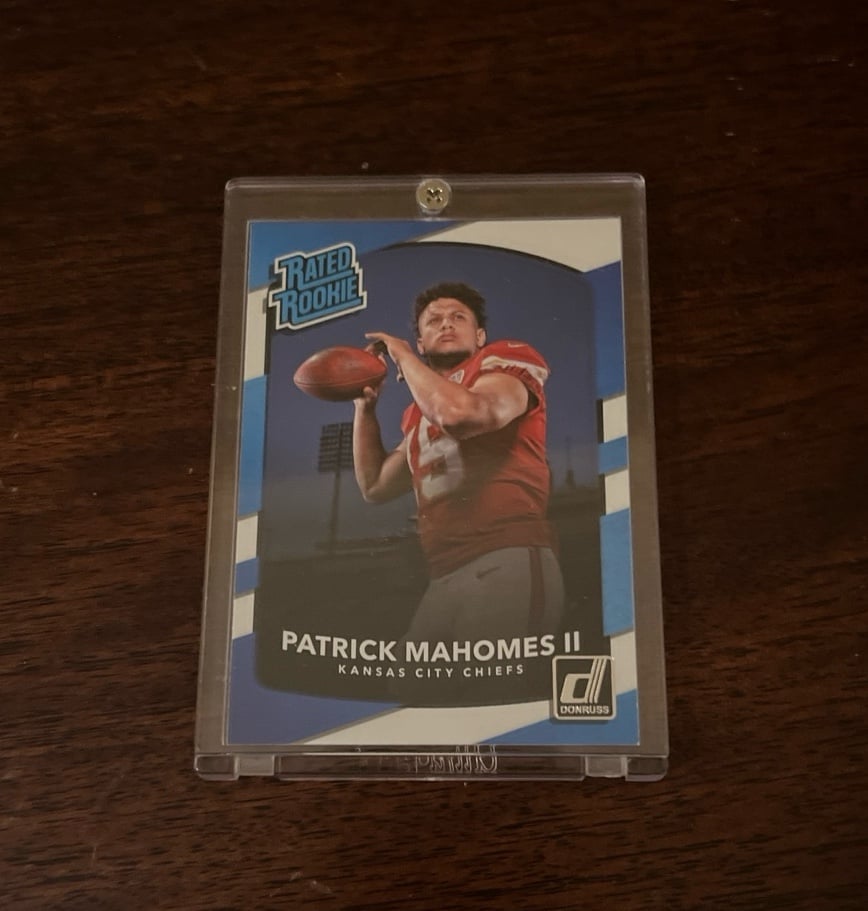 Patrick Mahomes III Panini donruss rated rookie card 2017 (Free shipping)
