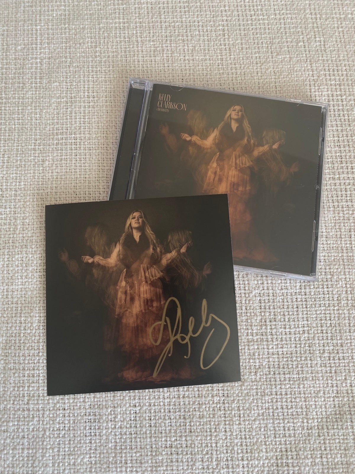 Kelly Clarkson - Chemistry (Signed CD)