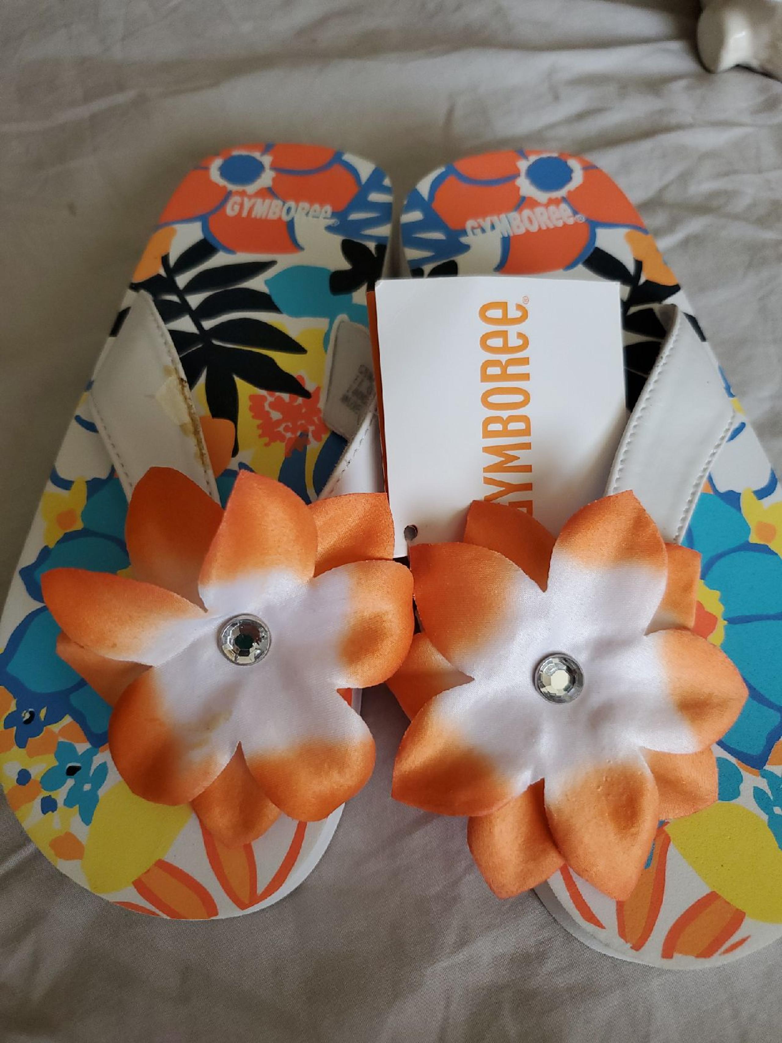 Gymboree Tropical Bloom flip Flops