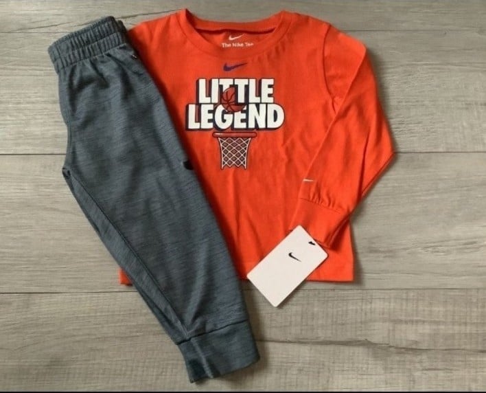 Nike boys orange l/s tshirt & jogger outfit size 2T/24 months(NWT)PRICE FIRM