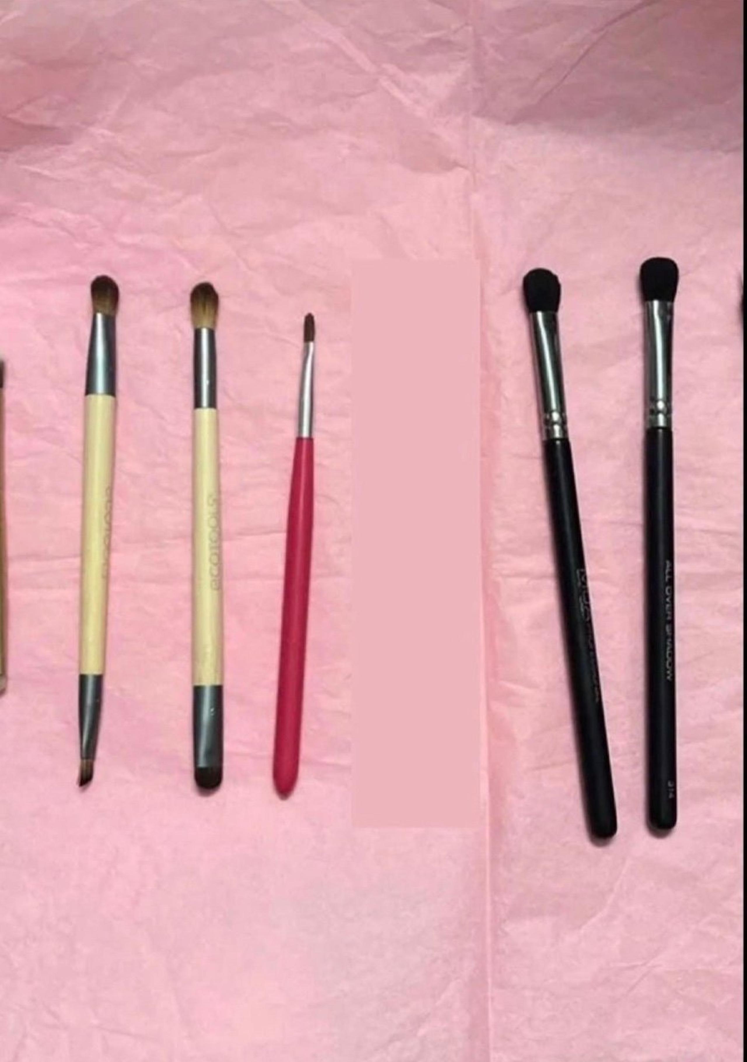 Makeup Brushes for Eyes