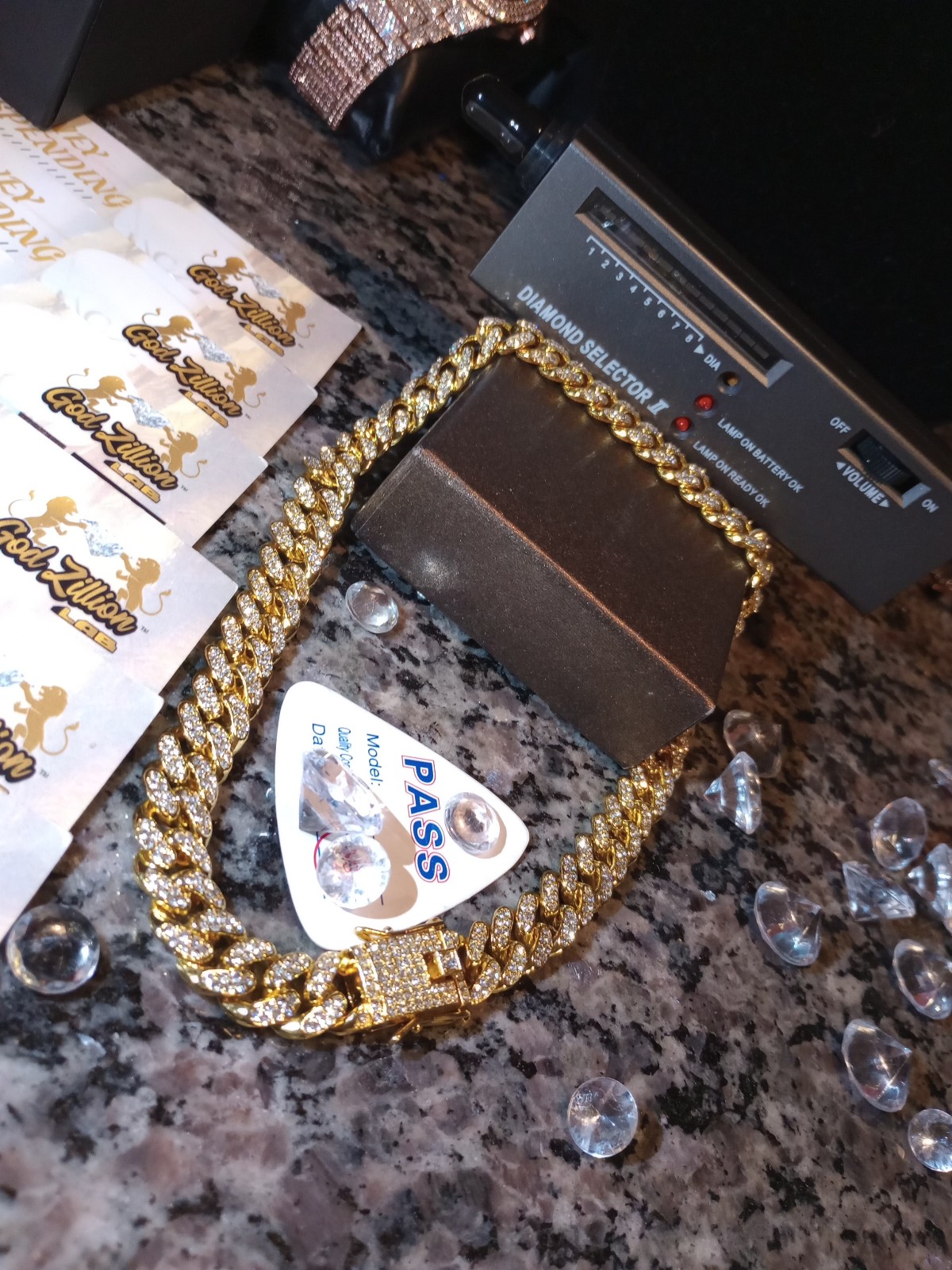 18 Chain Australian Prototype. Real Lab Diamonds VVS CLARITY & Gold 4x's Waterp