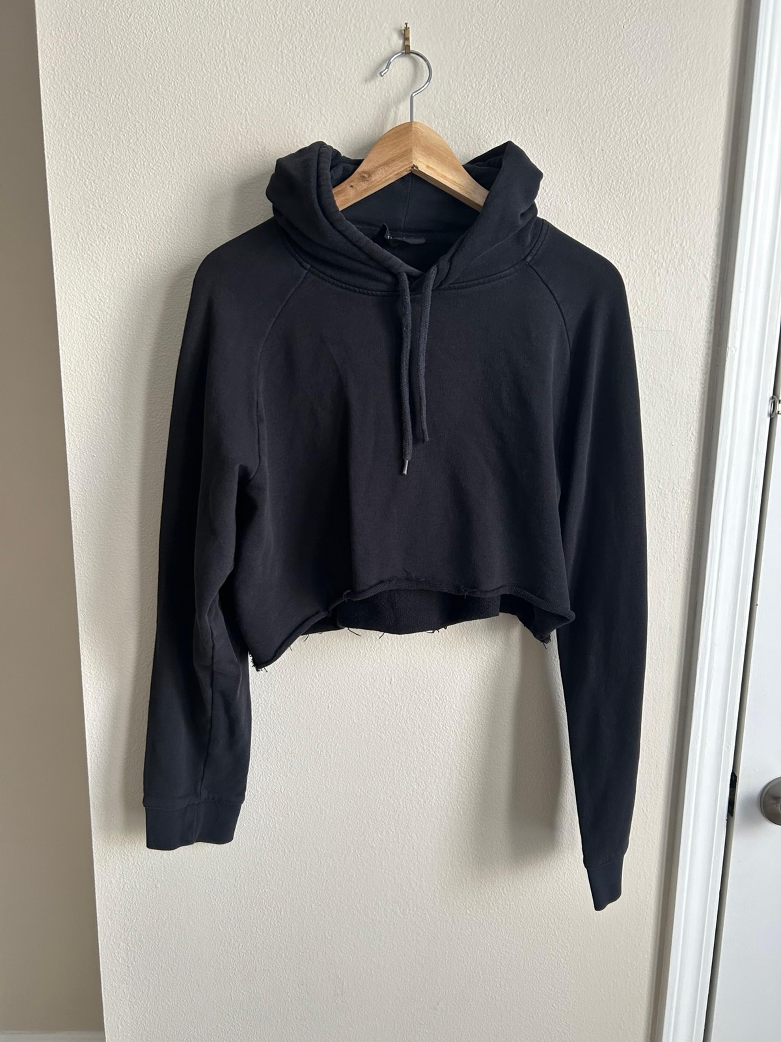 Black Cropped Hoodie
