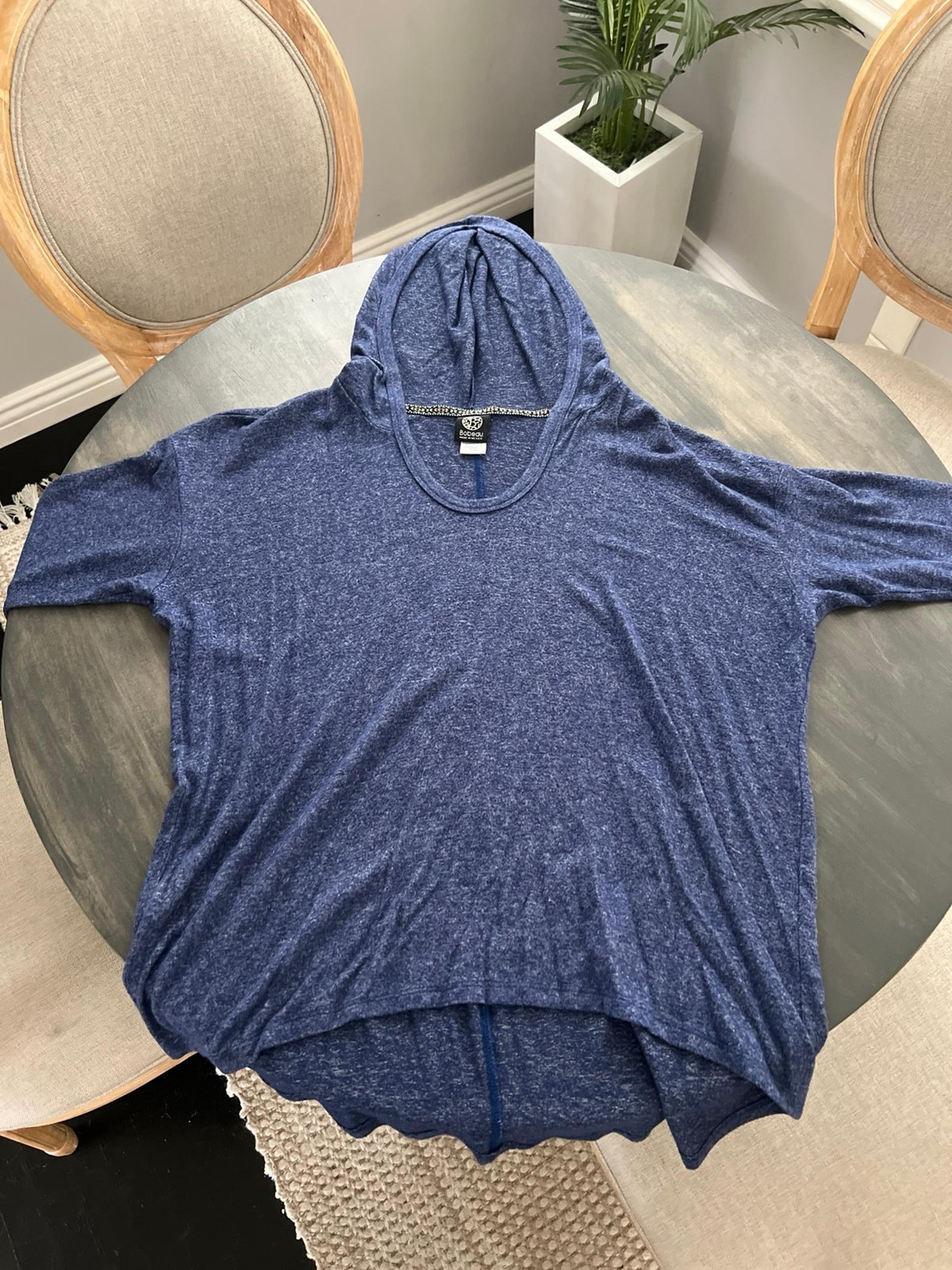 Pullover lightweight hoodie